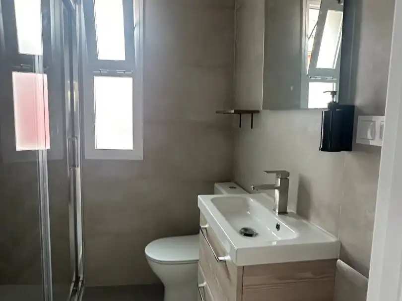 Wohnung zum Verkauf in Calle Ramón y Cajal, 47, Utrera Ciudad Badezimmer von Wohnung zum Verkauf in Utrera mit Klimaanlage, Terrasse und Balkon