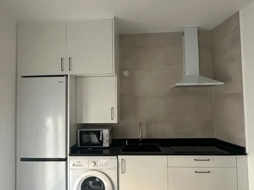 Wohnung zum Verkauf in Calle Ramón y Cajal, 47, Utrera Ciudad Küche von Wohnung zum Verkauf in Utrera mit Klimaanlage, Terrasse und Balkon