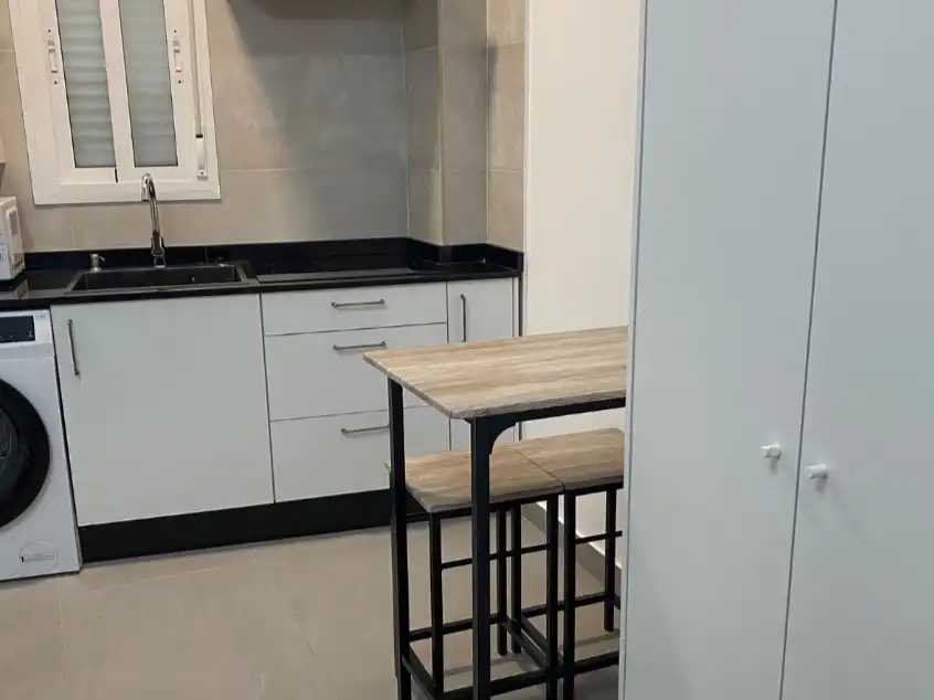 Wohnung zum Verkauf in Calle Ramón y Cajal, 47, Utrera Ciudad Küche von Wohnung zum Verkauf in Utrera mit Klimaanlage, Terrasse und Balkon