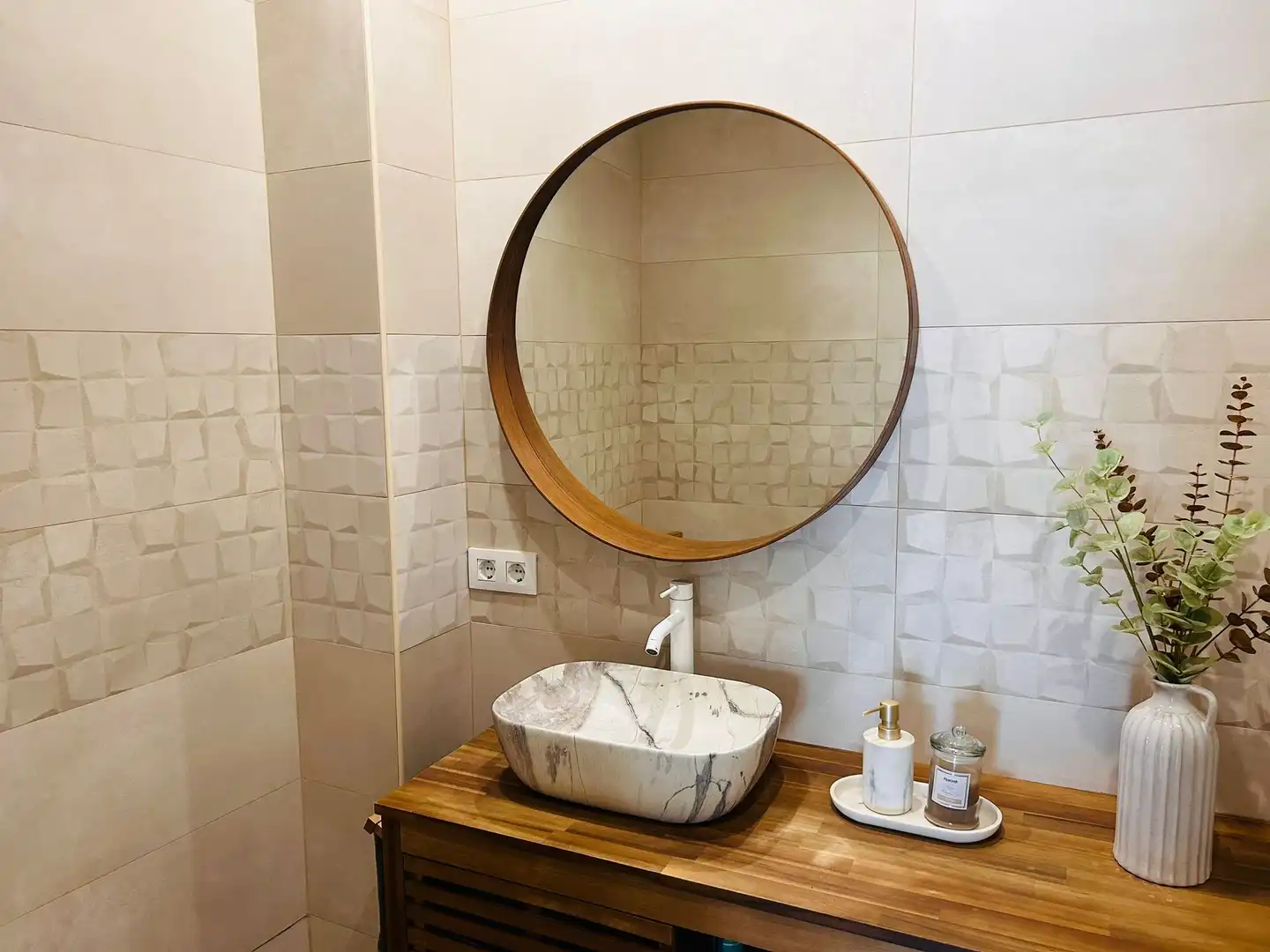 Casa adosada en venta en Avinguda D'antoni Maura, 36a, Pont d'Inca Baño de Casa adosada en venta en Marratxí con Aire acondicionado, Terraza y Piscina
