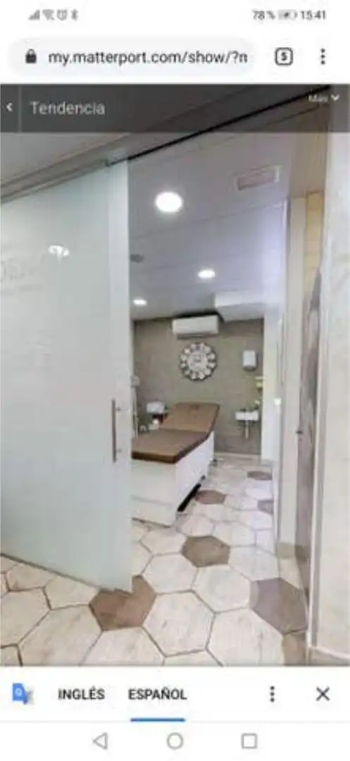 Baño de Local de alquiler en Griñón con Aire acondicionado