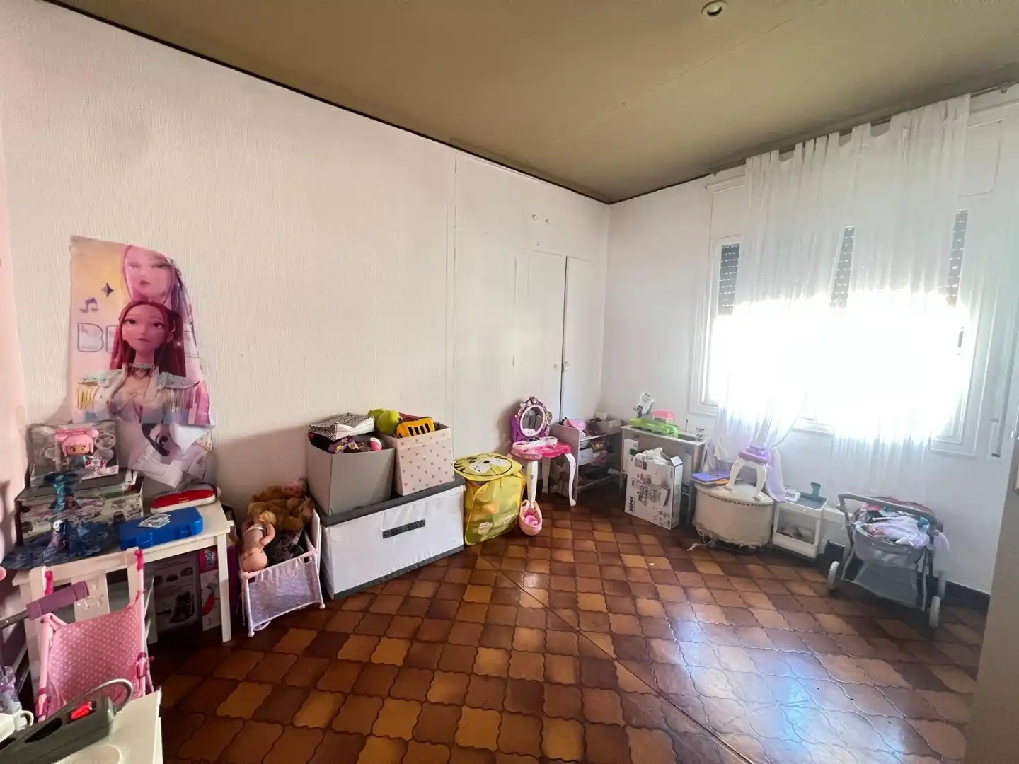 Casa adosada en venda a Carrer de Velázquez, 121, La Maurina Dormitori de Casa adosada en venda en Terrassa