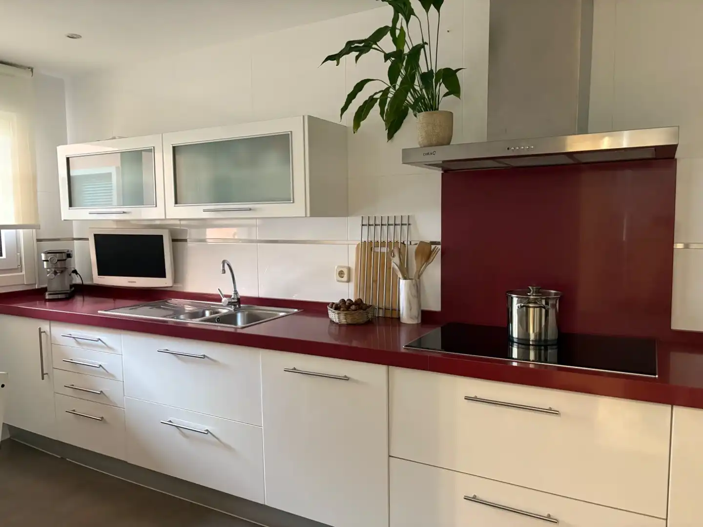 Casa adosada en venta en DP-5812, 62, Sada (A Coruña) Cocina de Casa adosada en venta en Sada (A Coruña) con Calefacción, Jardín privado y Parquet