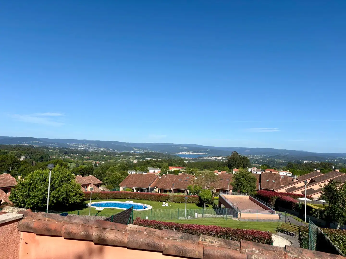 Casa adosada en venta en DP-5812, 62, Sada (A Coruña) Vista exterior de Casa adosada en venta en Sada (A Coruña) con Calefacción, Jardín privado y Parquet