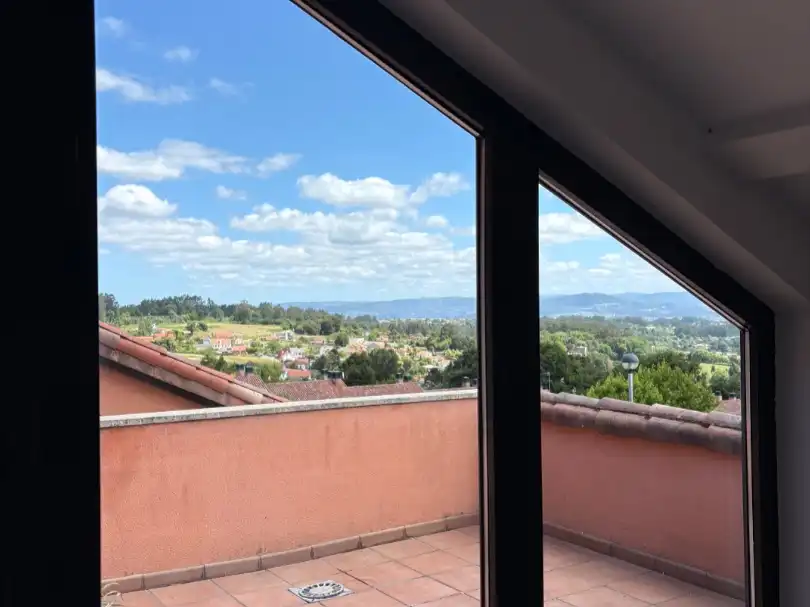 Casa adosada en venta en DP-5812, 62, Sada (A Coruña) Terraza de Casa adosada en venta en Sada (A Coruña) con Calefacción, Jardín privado y Parquet