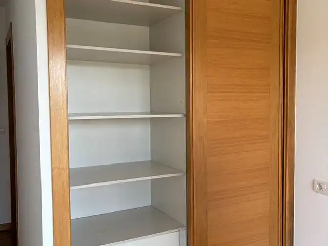 Wohnung zur Miete in Avenida de Barcelona, 27, Campus Sur - Santa Marta Wohnung zur Miete in Avenida de Barcelona, 27, Campus Sur - Santa Marta