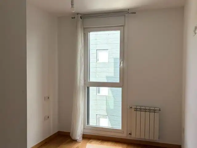 Wohnung zur Miete in Avenida de Barcelona, 27, Campus Sur - Santa Marta Wohnung zur Miete in Avenida de Barcelona, 27, Campus Sur - Santa Marta