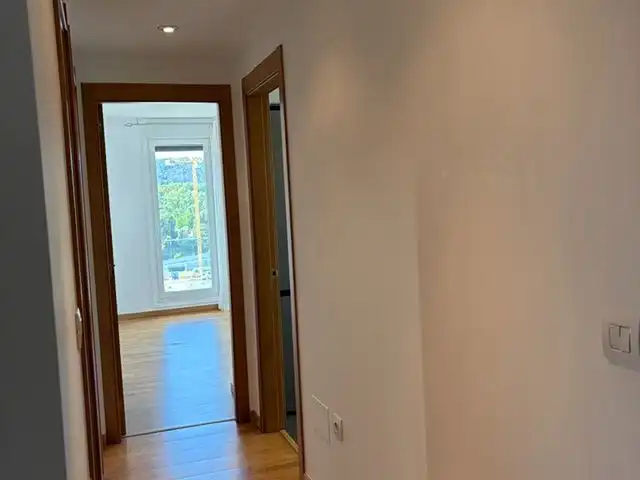 Wohnung zur Miete in Avenida de Barcelona, 27, Campus Sur - Santa Marta Wohnung zur Miete in Avenida de Barcelona, 27, Campus Sur - Santa Marta