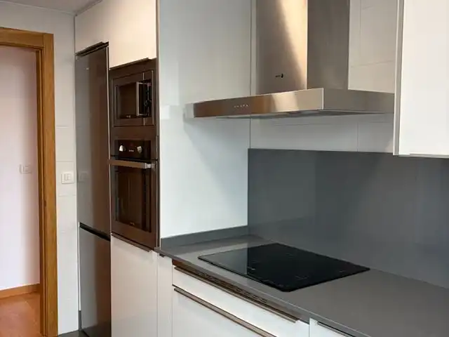 Wohnung zur Miete in Avenida de Barcelona, 27, Campus Sur - Santa Marta Wohnung zur Miete in Avenida de Barcelona, 27, Campus Sur - Santa Marta