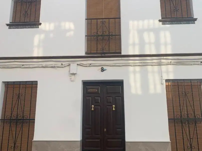 Casa adosada en venda a Calle Virgen de las Virtudes, 8, La Puebla de Cazalla Vista exterior de Casa adosada en venda en La Puebla de Cazalla amb Aire condicionat i Terrassa