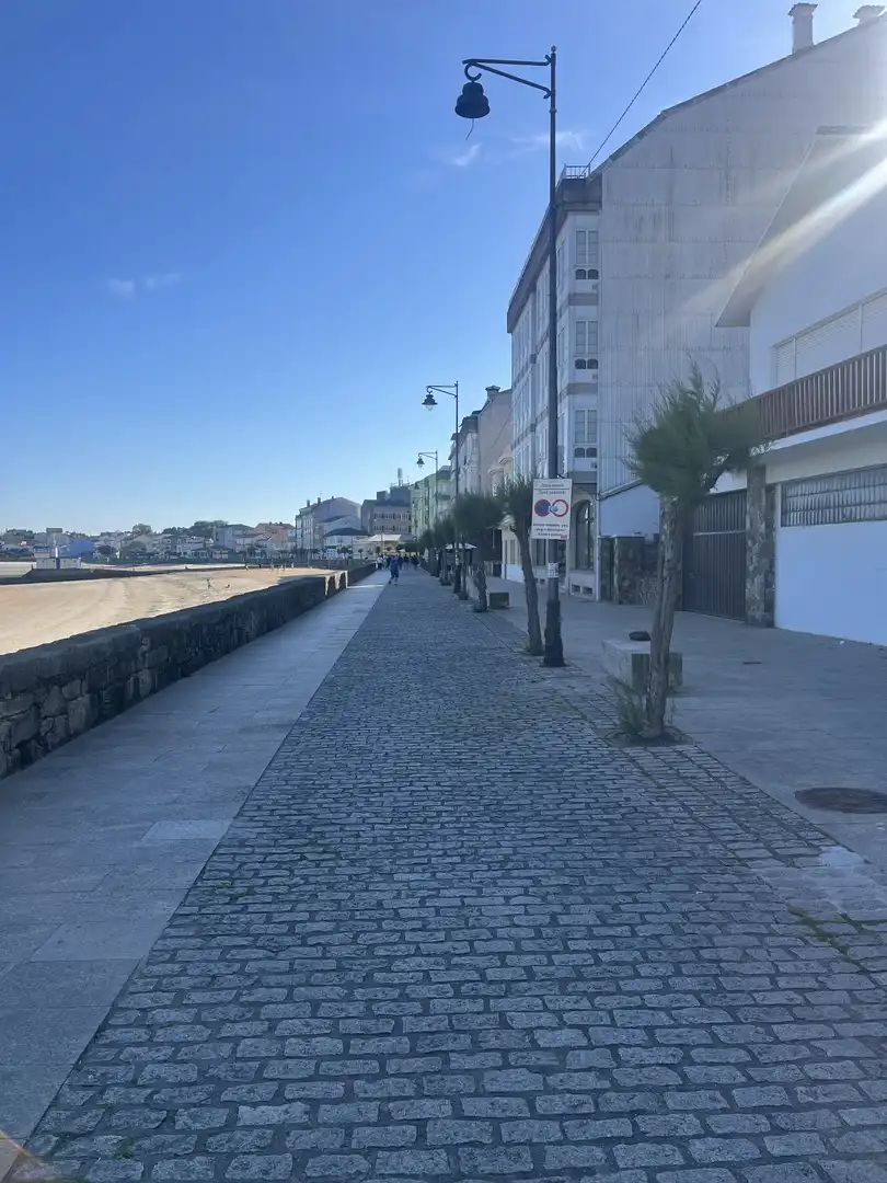 Vista exterior de Ático en venta en Ares con Calefacción, Parquet y Terraza