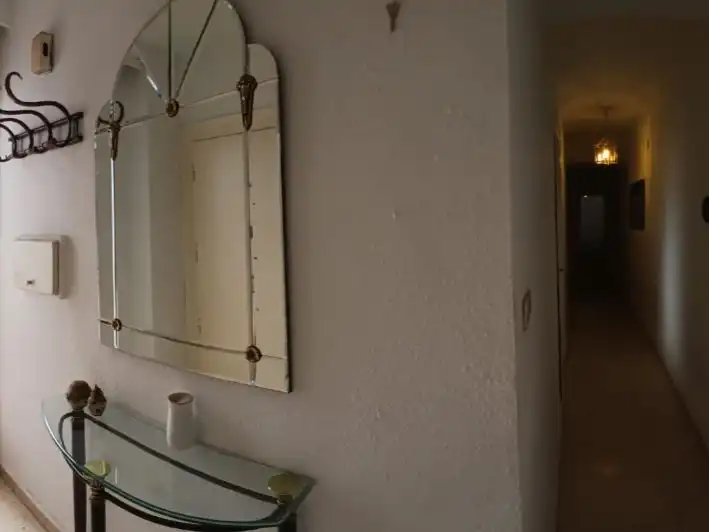 Piso en venta en Calle Curro Cúchares, 1, La Cruz Piso en venta en Granada Capital con Balcón