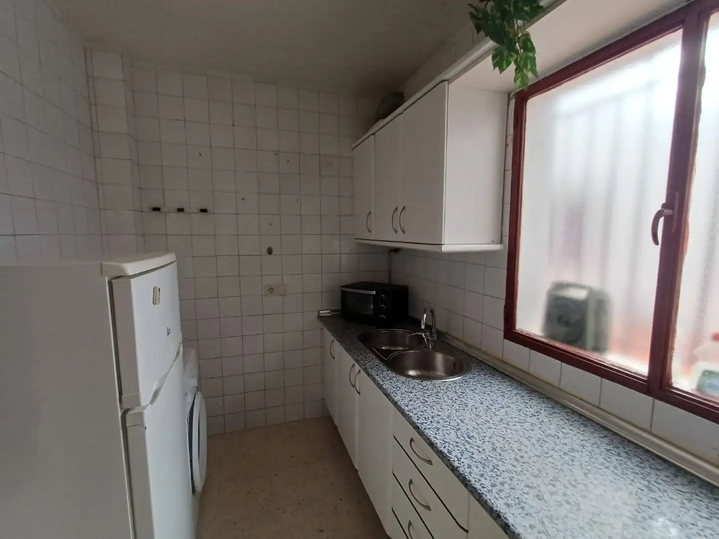Piso en venta en Calle Curro Cúchares, 1, La Cruz Cocina de Piso en venta en Granada Capital con Balcón