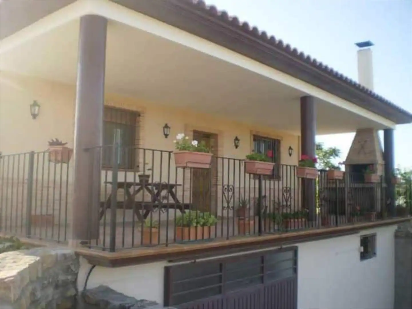 Detached homes for rent in Castelserás Garden of Detached homes for rent in Castelserás with Private garden, Terrace and Swimming Pool