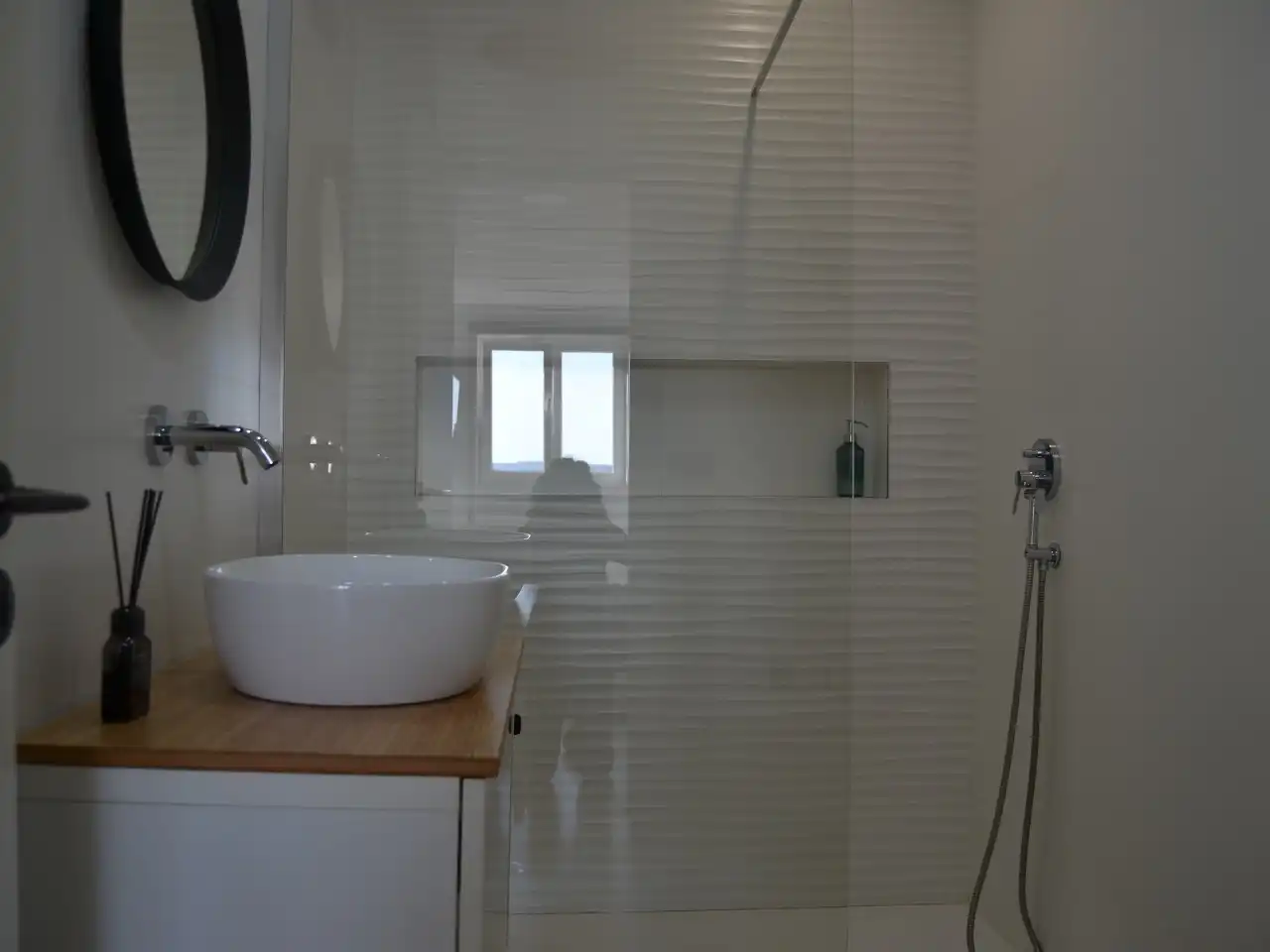 Flat for sale in Ronda de Outeiro, 274, Agra del Orzán - Ventorrillo Bathroom of Flat for sale in A Coruña Capital