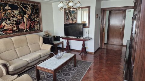 Piso en venta en Calle de Francisco Villaespesa, 41, Ventas, Madrid Capital - imagen 2 Foto 2 de Piso en venta en Calle de Francisco Villaespesa, 41, Ventas, Madrid Capital