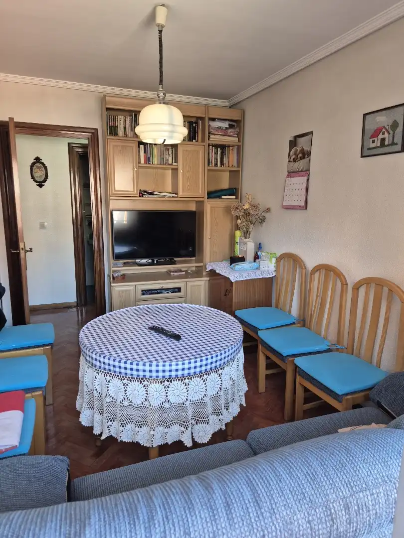 Sala de estar de Piso en venta en  Madrid Capital con Aire acondicionado, Terraza y Balcón