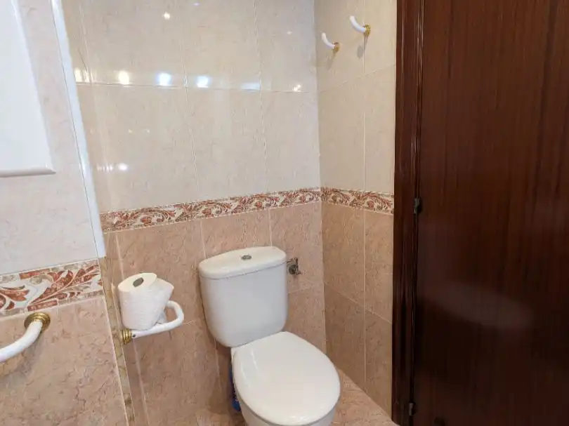 Piso en venta en Carrer D'arizala, 1, Sants-Badal Baño de Piso en venta en Barcelona Capital con Balcón