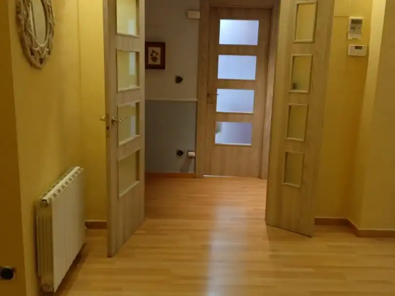 Flat for sale in Valdefierro Flat for sale in Zaragoza with Air Conditioner, Heating and Parquet flooring