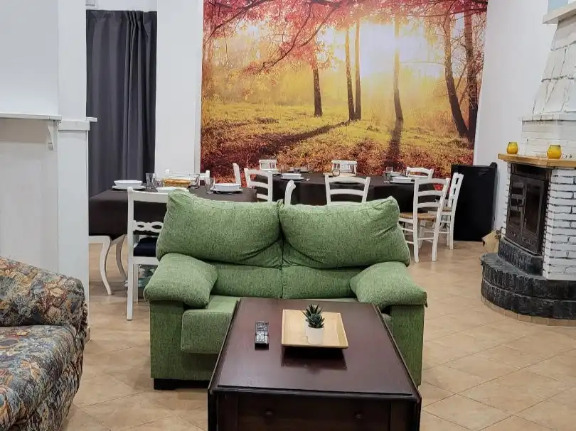 Sala de estar de Piso en venta en Puente Viesgo con Calefacción, Parquet y Terraza