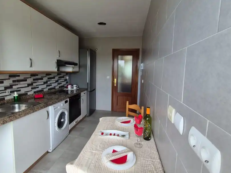 Wohnung zum Verkauf in Calle Toso Muñiz, 5, Versalles Küche von Wohnung zum Verkauf in Avilés