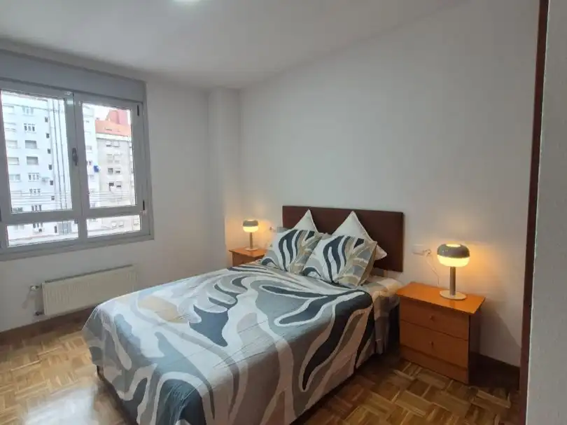 Wohnung zum Verkauf in Calle Toso Muñiz, 5, Versalles Schlafzimmer von Wohnung zum Verkauf in Avilés