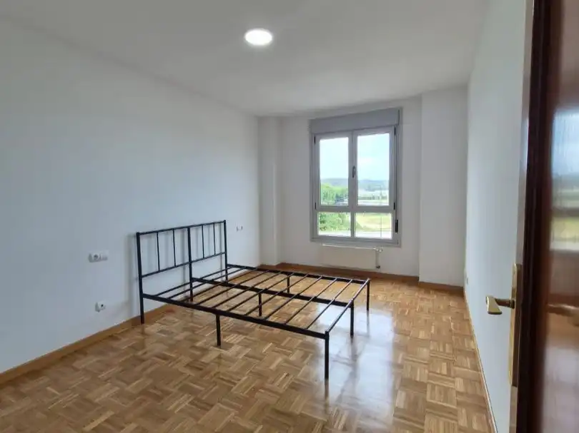Wohnung zum Verkauf in Calle Toso Muñiz, 5, Versalles Schlafzimmer von Wohnung zum Verkauf in Avilés