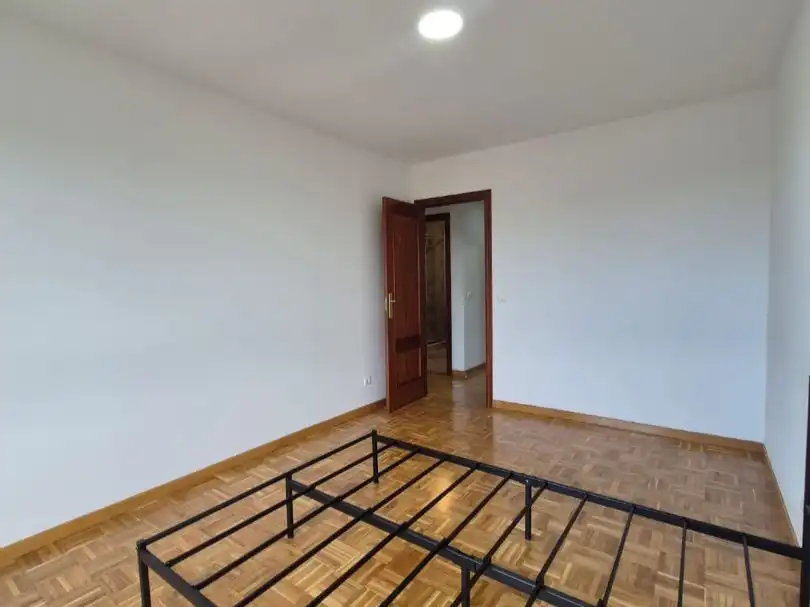 Wohnung zum Verkauf in Calle Toso Muñiz, 5, Versalles Schlafzimmer von Wohnung zum Verkauf in Avilés