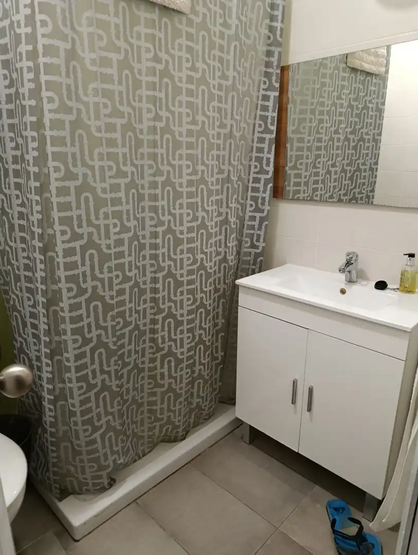 Bathroom of Flat for rent in Chipiona  with Air Conditioner, Terrace and Oven