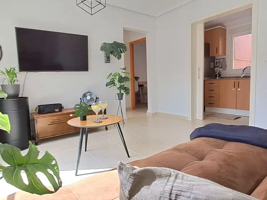 Flat for rent in Carrer de Creta, 80, Monte y Mar Living room of Flat for rent in Santa Pola with Air Conditioner, Private garden and Terrace