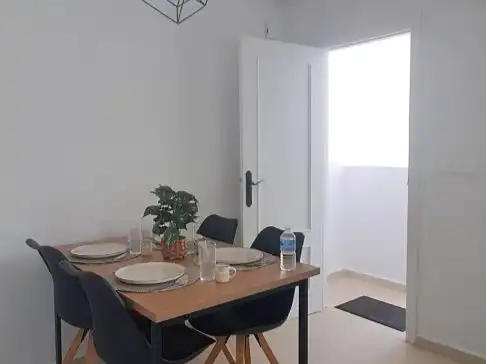 Flat for rent in Carrer de Creta, 80, Monte y Mar Dining room of Flat for rent in Santa Pola with Air Conditioner, Private garden and Terrace