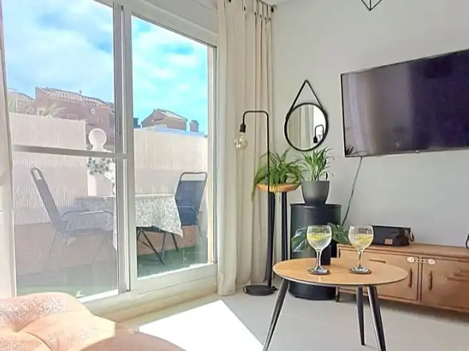 Flat for rent in Carrer de Creta, 80, Monte y Mar Balcony of Flat for rent in Santa Pola with Air Conditioner, Private garden and Terrace