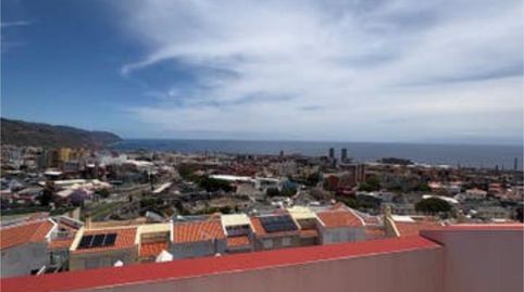 Foto 2 de Casa o chalet en venta en Vistabella - Villa Benitez - Ballester, Santa Cruz de Tenerife Capital