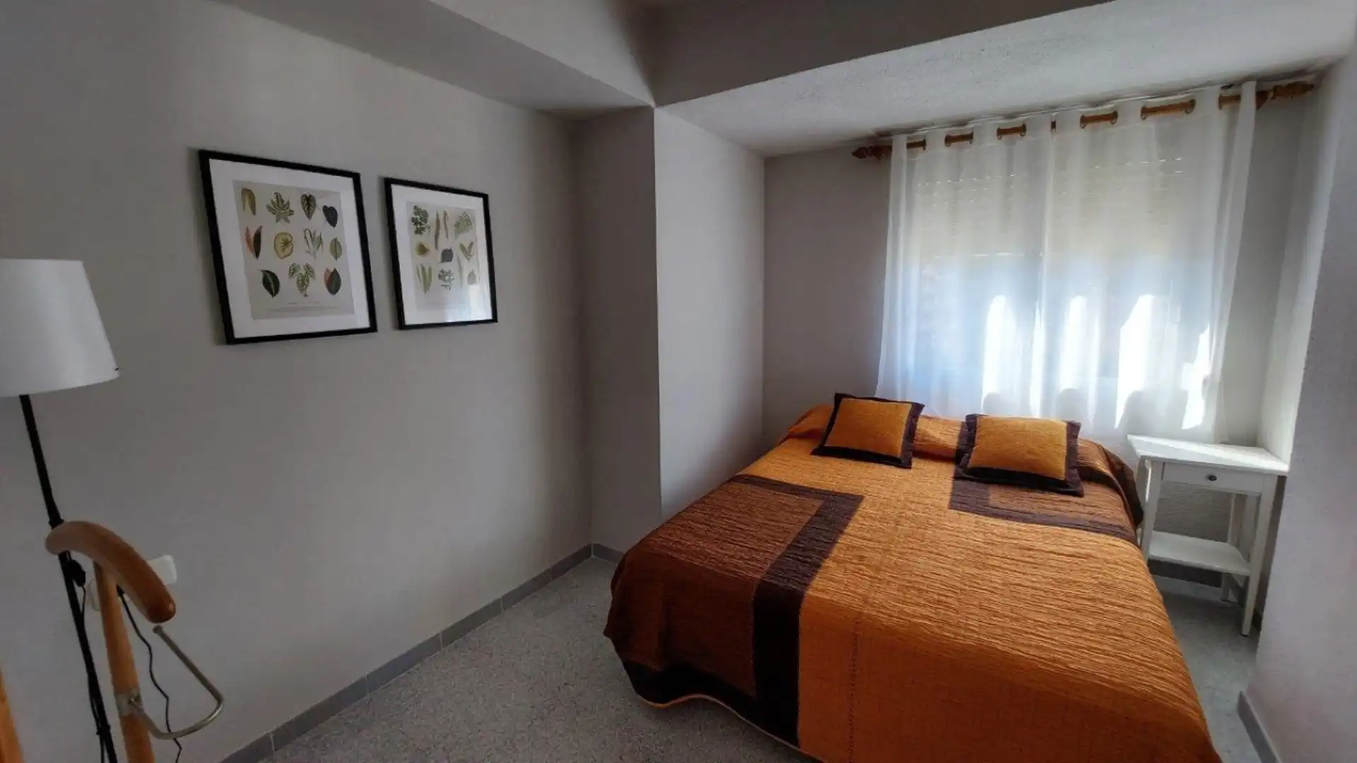 Wohnung zur Miete in Carrer Doctor Terradell, 10, El Faro Schlafzimmer von Wohnung zur Miete in Cullera mit Klimaanlage, Abstellraum und Möbliert