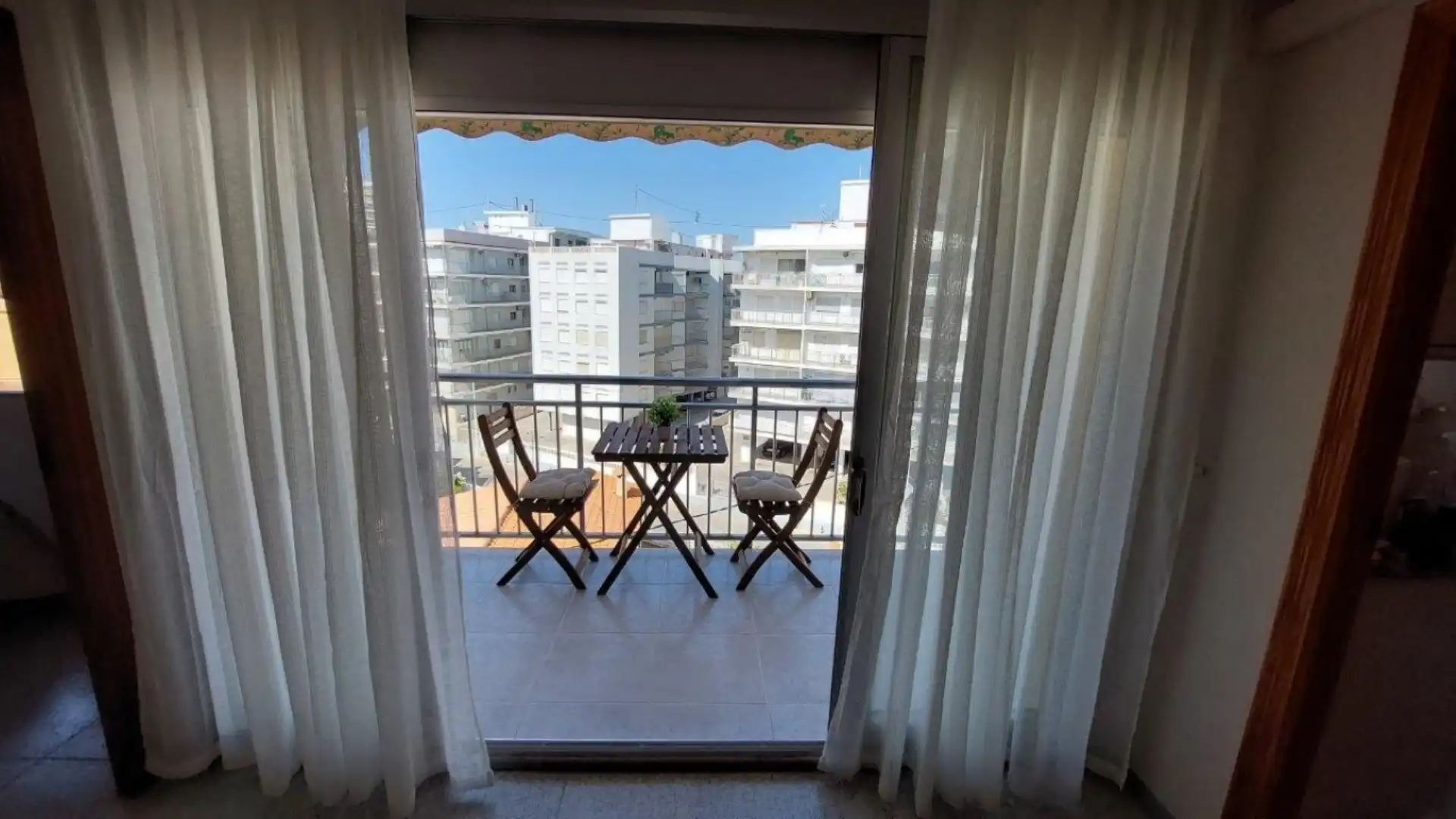 Wohnung zur Miete in Carrer Doctor Terradell, 10, El Faro Terrasse von Wohnung zur Miete in Cullera mit Klimaanlage, Abstellraum und Möbliert