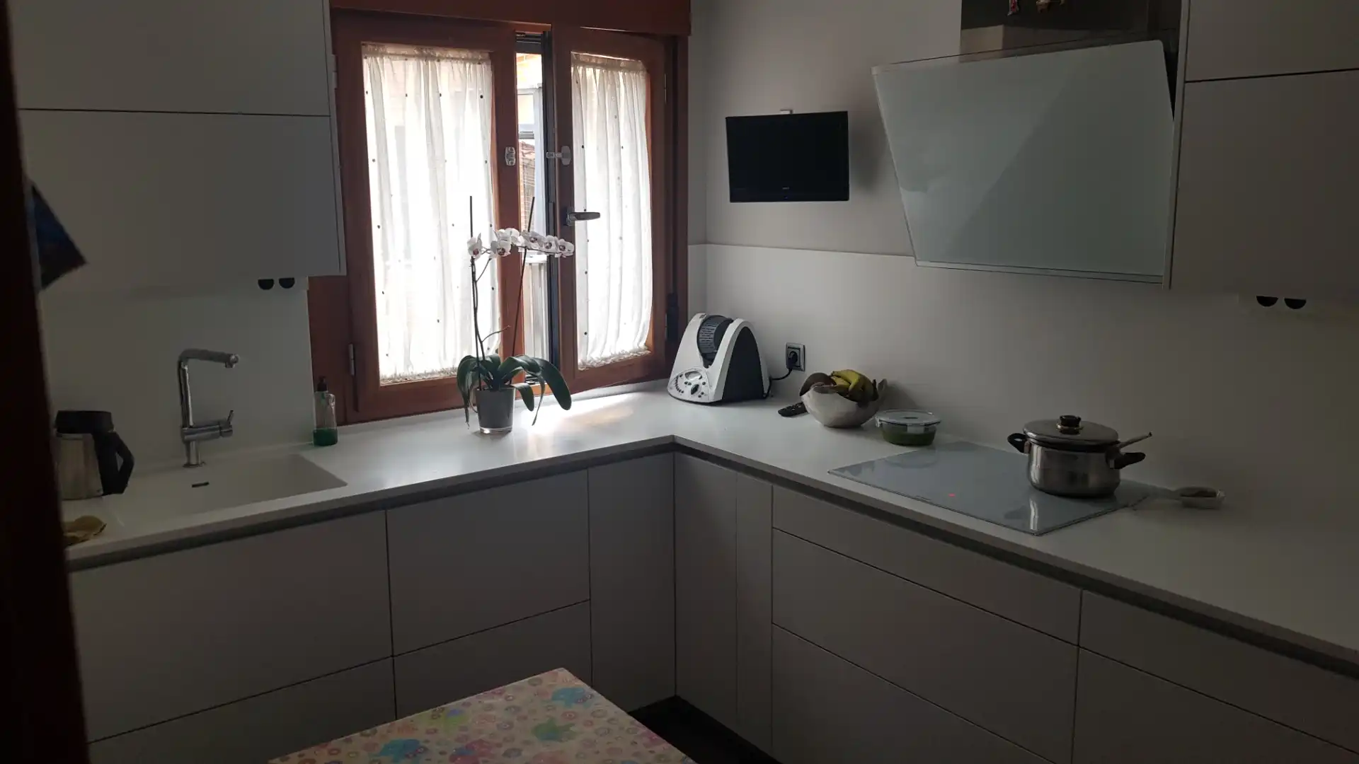 Flat for rent in Avenida Raimundo de Borgoña, 1, Vidal Kitchen of Flat for rent in Salamanca with Heating, Parquet flooring and Storage room