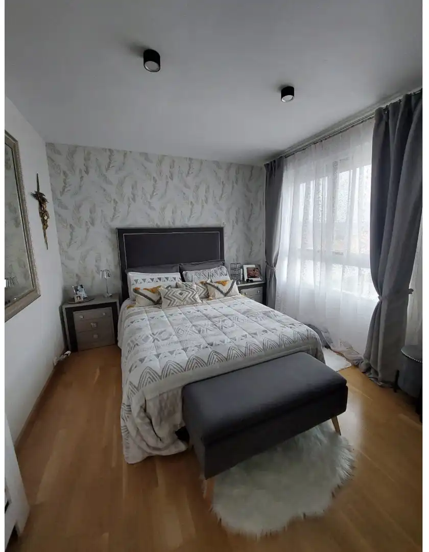 Einfamilien-Reihenhaus zum Verkauf in Camino de las Conejeras, 52, Camino de los Neveros - Serrallo Schlafzimmer von Einfamilien-Reihenhaus zum Verkauf in Granada Capital mit Klimaanlage, Terrasse und Schwimmbad