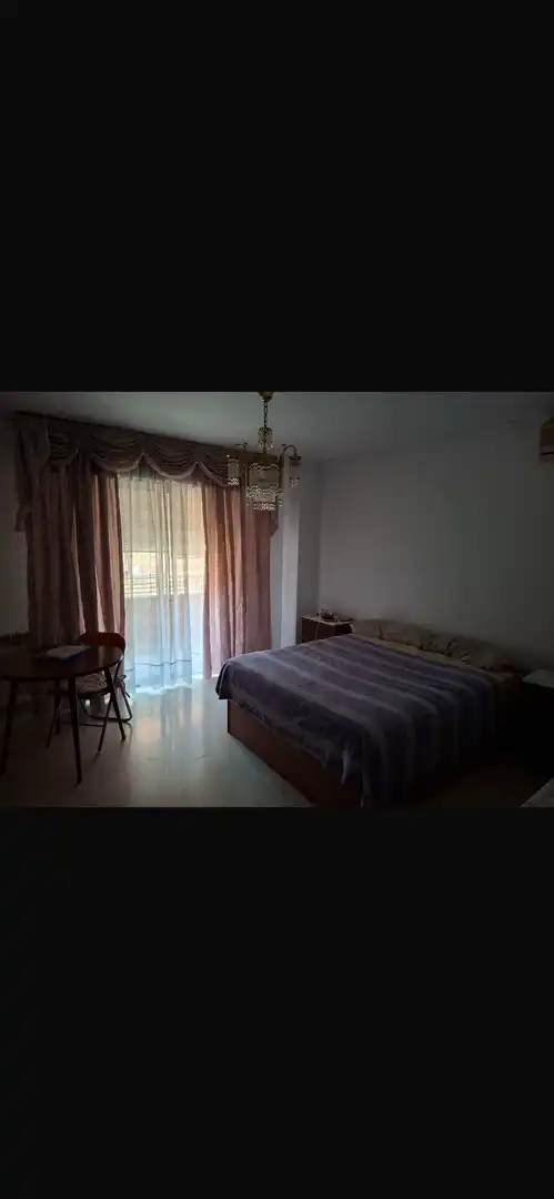 Flat for rent in Calle Cardenal Parrado, 41, San Francisco Javier Bedroom of Flat for rent in Granada with Air Conditioner, Heating and Private garden