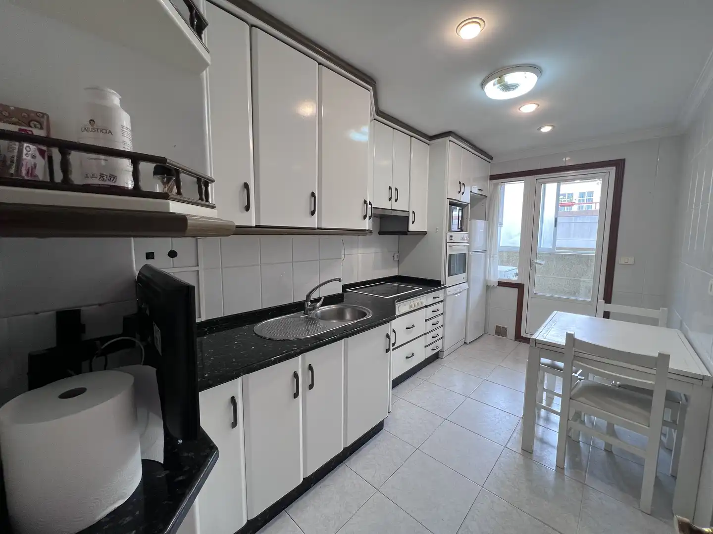 Piso en venta en Rúa Río, 40, A Coruña Capital Cocina de Piso en venta en A Coruña Capital con Terraza