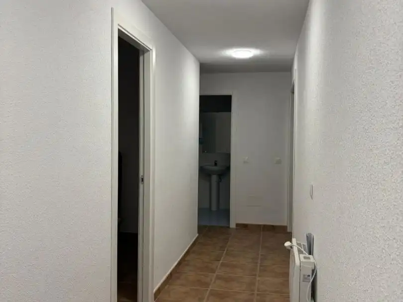 Wohnung zur Miete in Calle Navarrisquillos, 2, Navahermosa Wohnung zur Miete in Navahermosa mit Heizung, Möbliert und Balkon