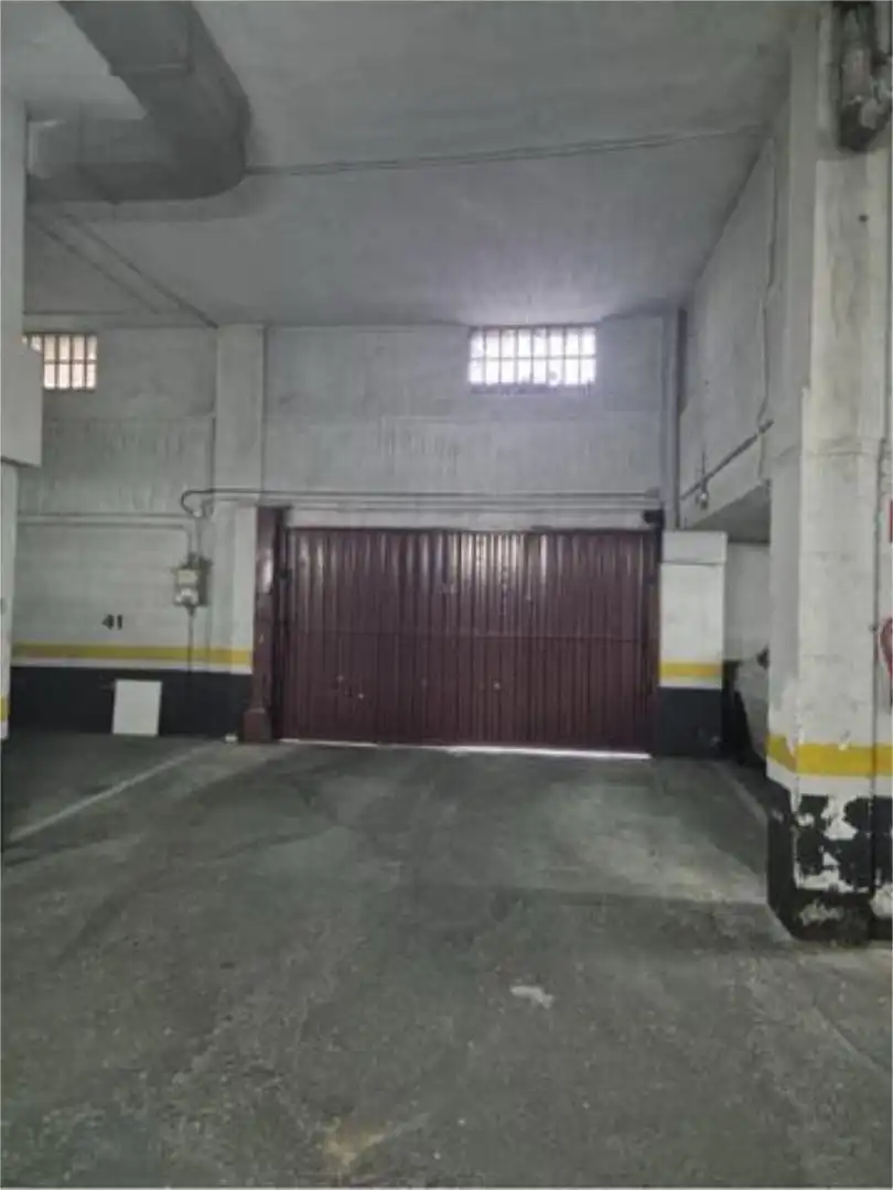 Parking of Garage for rent in Madrid