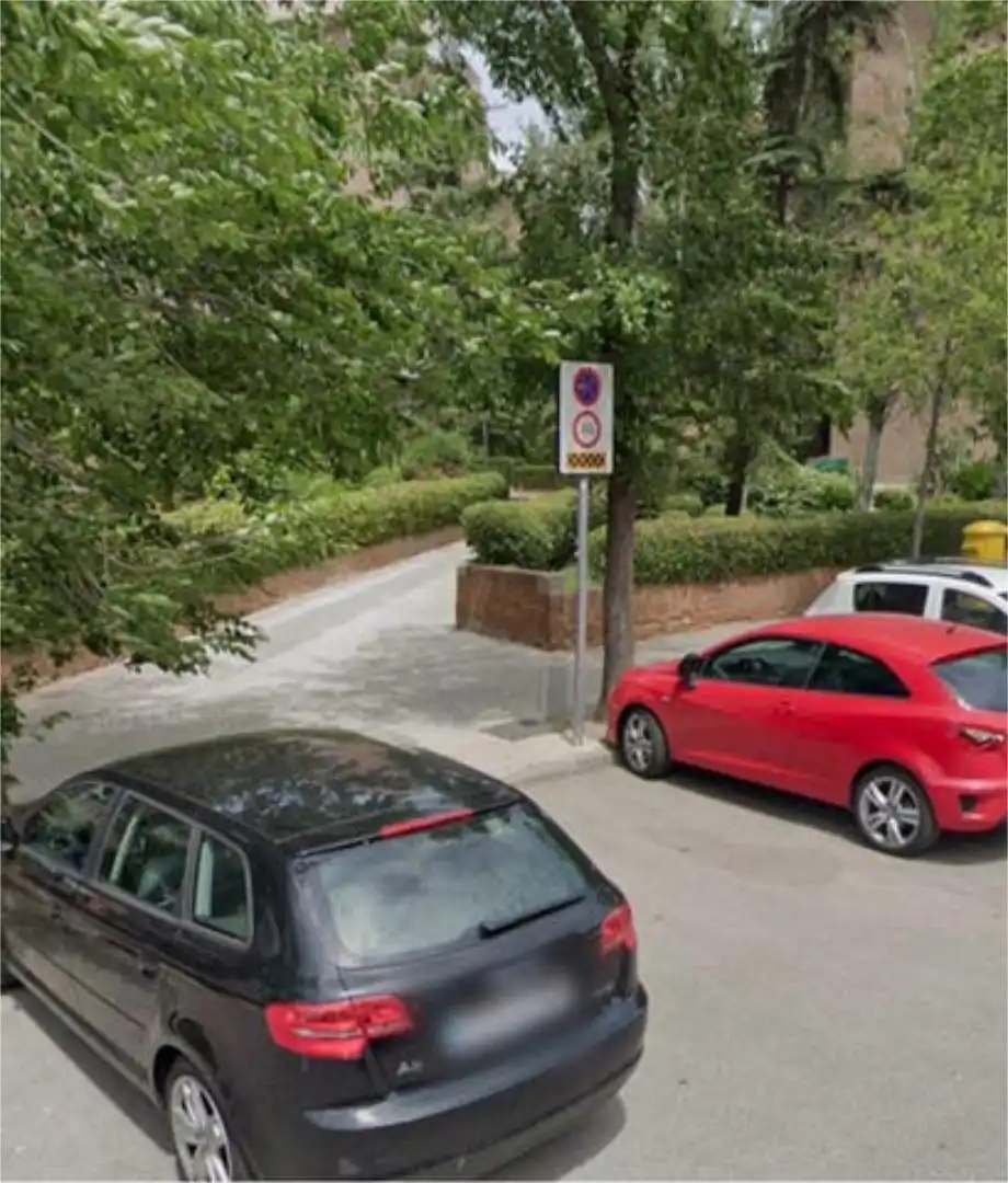 Parking of Garage for rent in Madrid