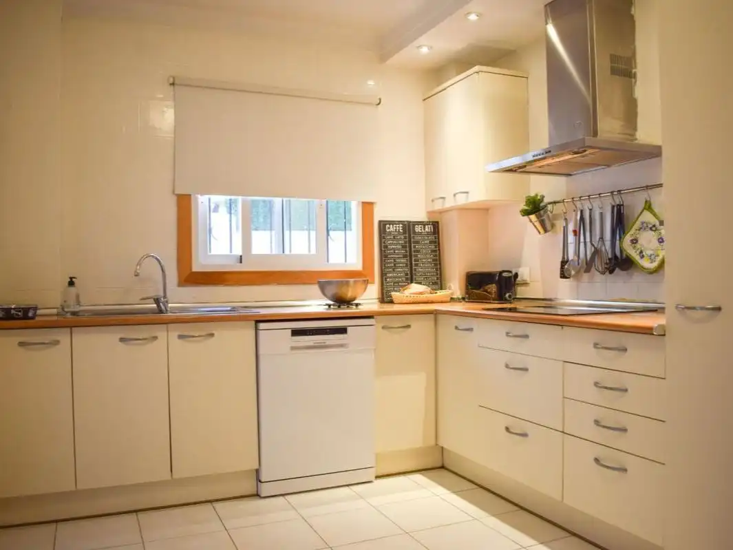 Apartamento de alquiler en Carrer de la Ciutat de Reus, 2, Centre Cocina de Apartamento de alquiler en Salou con Amueblado