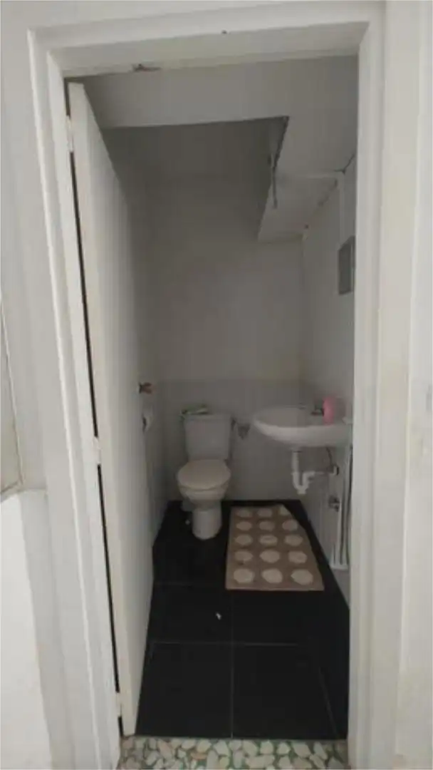 Badezimmer von Büro zur Miete in Bilbao 