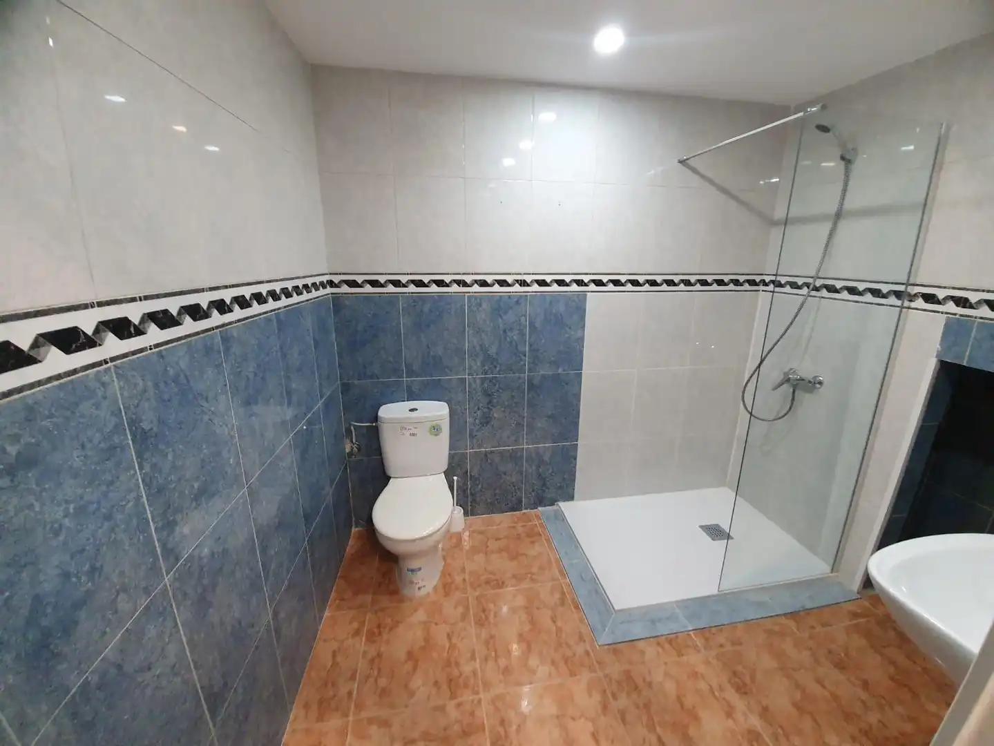 Casa o xalet en venda a Carrer d'Almería, 21, Vila-seca Poble Bany de Casa o xalet en venda en Vila-seca amb Aire condicionat, Calefacció i Parquet