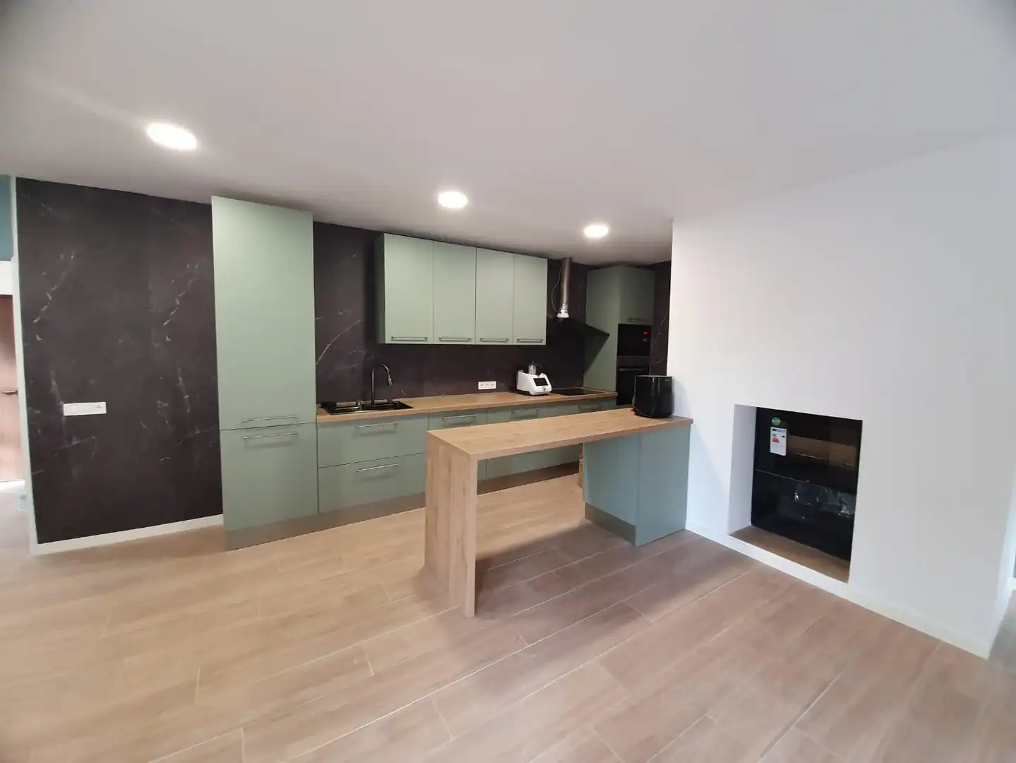 Casa o xalet en venda a Carrer d'Almería, 21, Vila-seca Poble Cuina de Casa o xalet en venda en Vila-seca amb Aire condicionat, Calefacció i Parquet