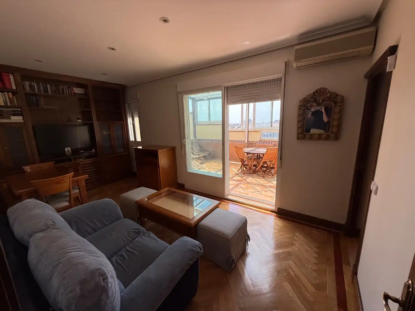 Flat for rent in Calle de Raimundo Fernández Villaverde, 37, Cuatro Caminos - Azca Living room of Flat for rent in Madrid Capital with Air Conditioner and Terrace