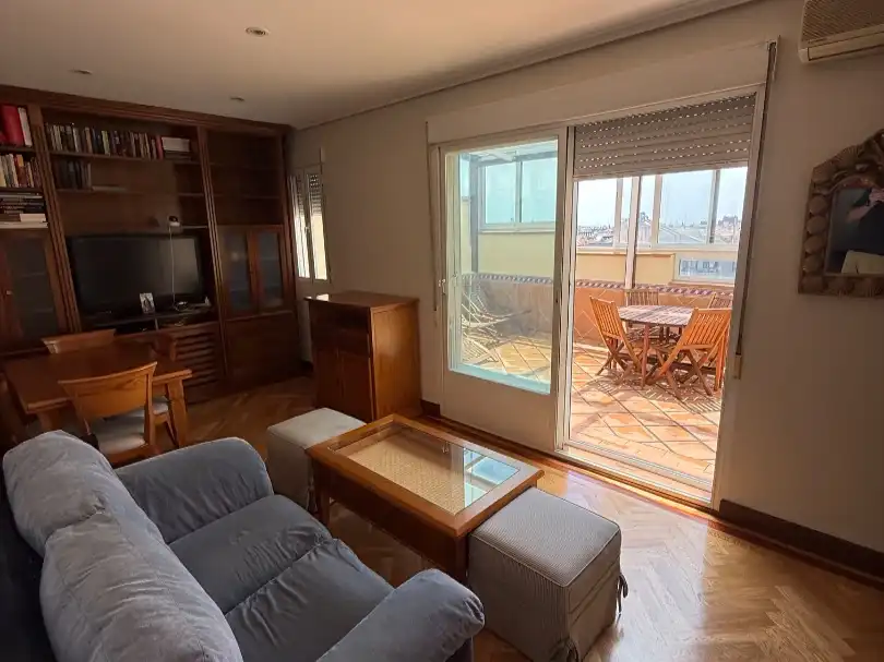 Flat for rent in Calle de Raimundo Fernández Villaverde, 37, Cuatro Caminos - Azca Living room of Flat for rent in Madrid Capital with Air Conditioner and Terrace