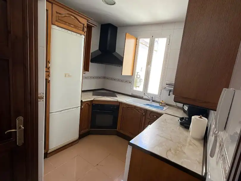 Flat for rent in Calle de Raimundo Fernández Villaverde, 37, Cuatro Caminos - Azca Kitchen of Flat for rent in Madrid Capital with Air Conditioner and Terrace