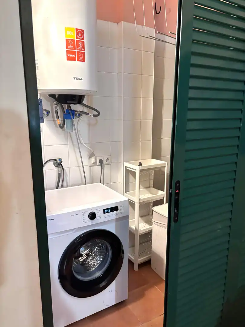 Flat for rent in Carrer de Santa Margalida, 7, Sa Torre Bathroom of Flat for rent in Llucmajor with Air Conditioner, Heating and Private garden